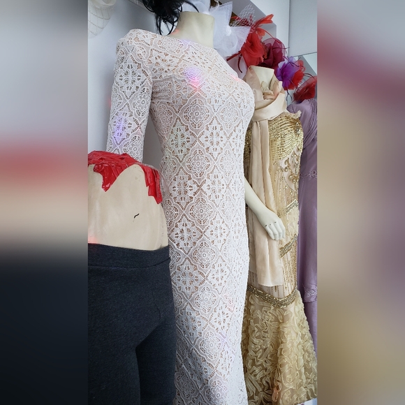 NWT Wedding lace nude dress Sz 6 - Picture 10 of 11